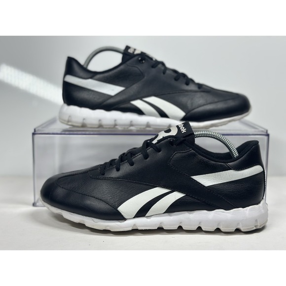 Reebok Shoes - Reebok Zig Kick Women's Size 8 Black White Leather Running Sneakers J88913 RARE!